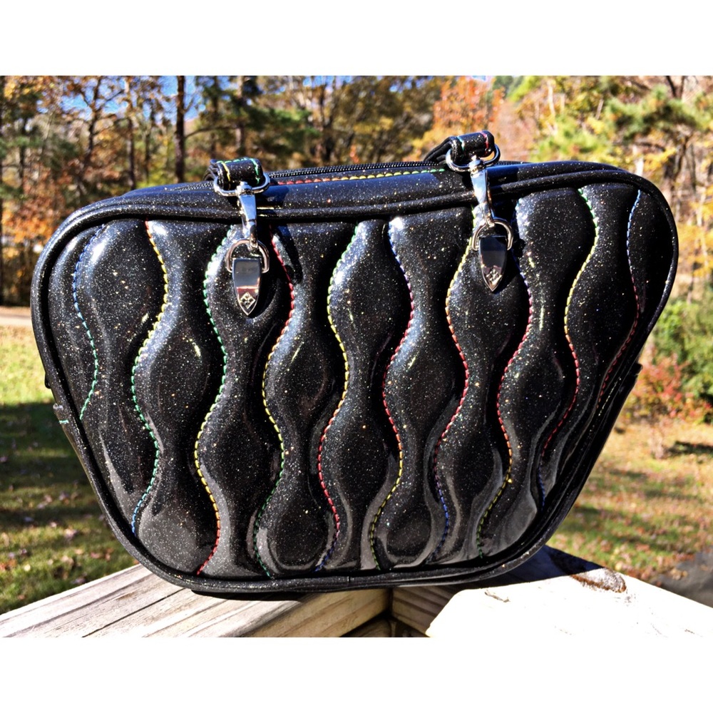 DKO 🌈 Atomic Rainbow Wavy Pleats Bag